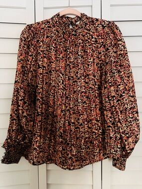 H&M Floral Pintuck Long-Sleeve Blouse in Black & Rust